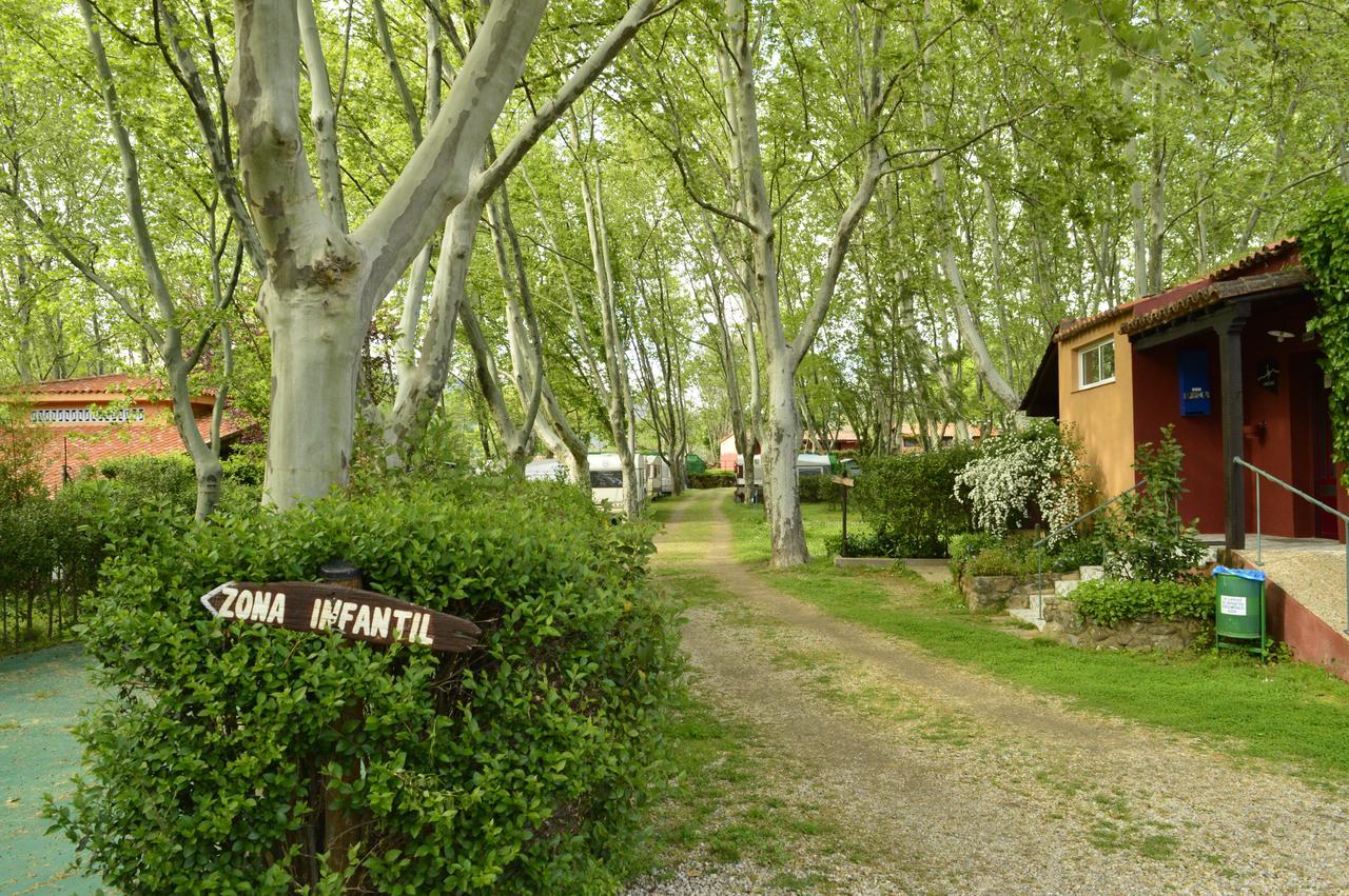 Camping El Pinajarro Hervás Exterior photo